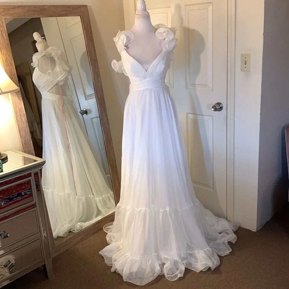 MAC DUGGAL
Ruffle-Sleeve V-Neck Tiered Chiffon Maxi Dress Anthropologie - Picture 6 of 17